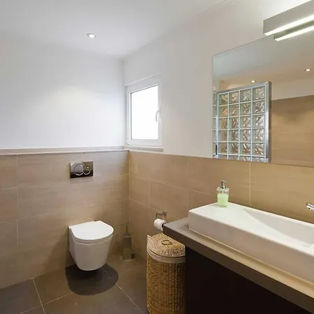 Super 4 Bedroom At Clube Atlantico With Heated Private Pool Air Conditioning And Wifi * 卡武埃鲁